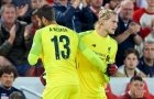 Vì Karius, Alisson bày tỏ sự buồn bực về một điều tại Liverpool